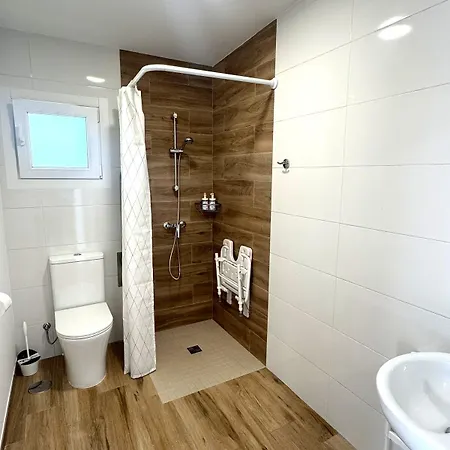 Сasa de vacaciones As Cortiñas, casa vacacional completa en Laxe