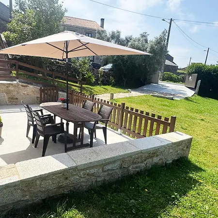 Сasa de vacaciones As Cortiñas, casa vacacional completa en Laxe