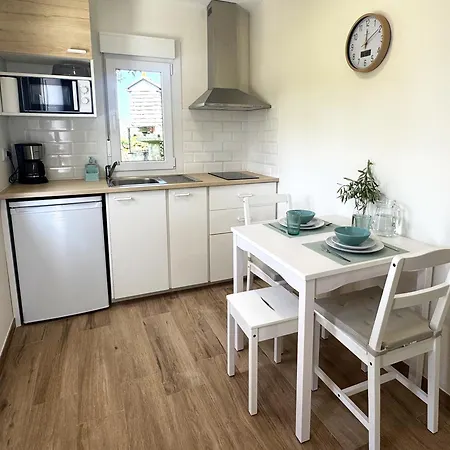 As Cortinas, Apartamentos Turisticos * Coens